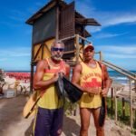 Salva-vidas reforçam segurança nas praias de Lauro de Freitas durante o Carnaval
