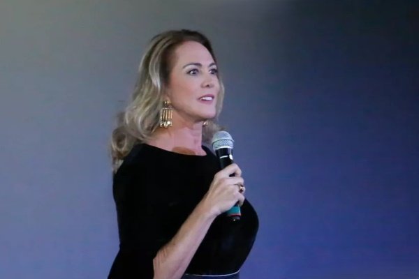 Hortência participa de encontro com mulheres líderes da Prefeitura de Salvador