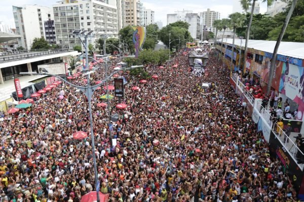 Salvador entra para o Guinness como o Maior Carnaval de Trio Elétrico do Mundo