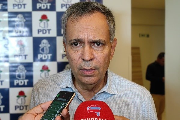 Félix Mendonça dispara contra ACM Neto: 