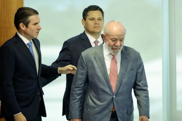 Congresso derruba aumento do IOF e impõe derrota bilionária ao governo Lula