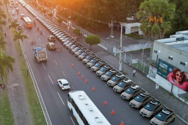 Entrega de 65 viaturas reforça policiamento em Feira e mais 35 municípios da região