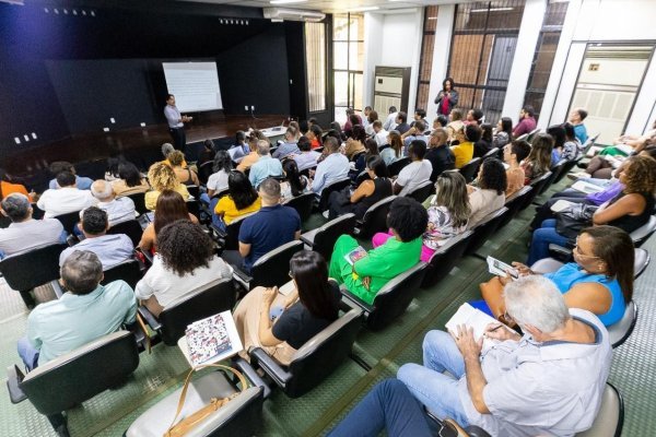 Prefeitura de Camaçari inicia capacitação para elaboração do PPA 2026-2029