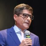 ACM Neto exige saída imediata dos ministros do União Brasil no governo Lula