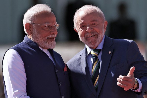 Lula e primeiro-ministro indiano discutem tarifaço dos EUA e ampliam cooperação comercial