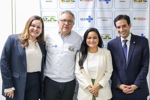 Débora Regis se reúne com ministro da Saúde em Brasília e apresenta demandas de Lauro de Freitas