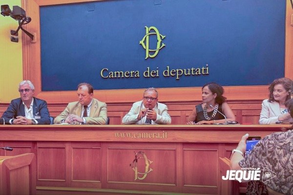 Prefeitura de Jequié fortalece laços culturais com a Itália em conferência internacional