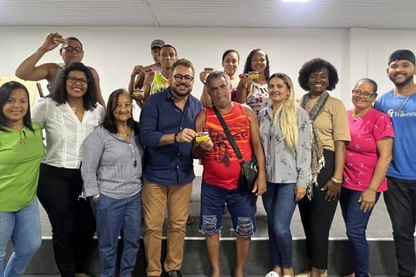Madre de Deus amplia rede de apoio com novos cartões do Programa Travessia