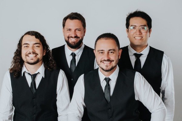Baile da Cidade revive os anos 60 no Festival da Primavera em Salvador