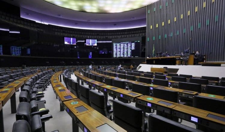 Projeto de lei propõe inelegibilidade para quem tiver vínculos com o crime organizado