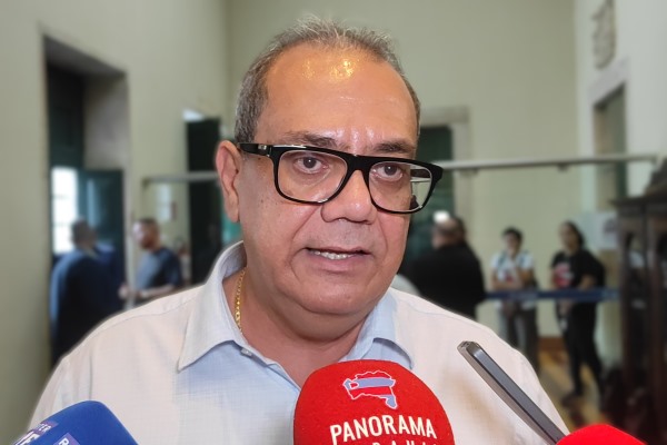 Muniz cobra explicações de vereador após denúncia de indicação da esposa à Prefeitura de Salvador