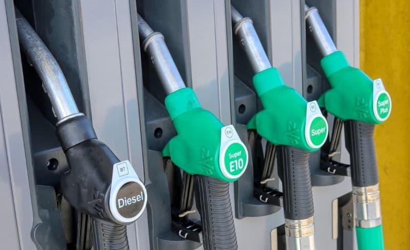 Combustível Gasolina Diesel