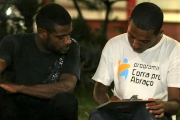 Corra pro Abraço|Seades_OEA