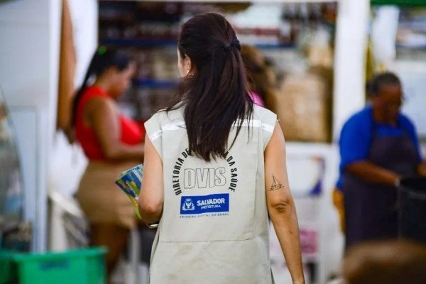 Salvador reforça fiscalização para combater bebidas alcoólicas clandestinas