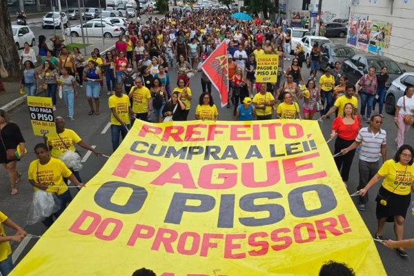 Greve de Professores APLB