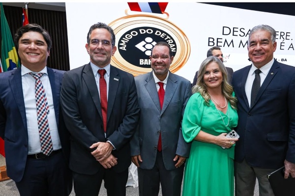 Ivana Bastos - Deputados - Amigos do Detran