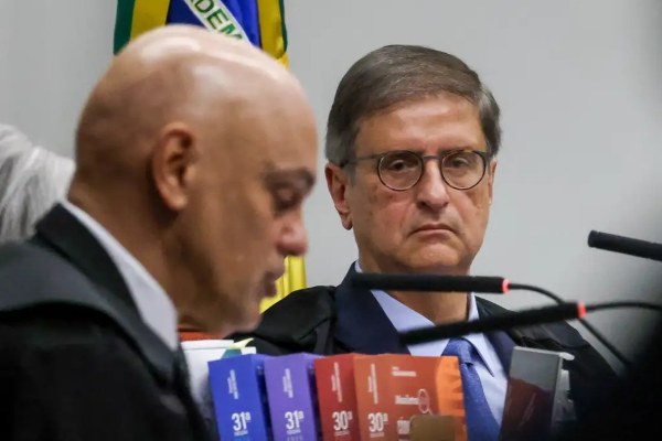 Moraes e Gonet PGR