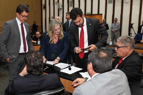 Negociação oposição liderança ALBA