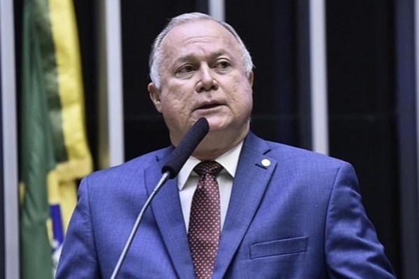 Presidente da CCJ da Câmara pauta projeto que equipara facções criminosas a organizações terroristas