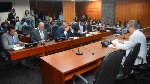 Reunião CCJ Adultização