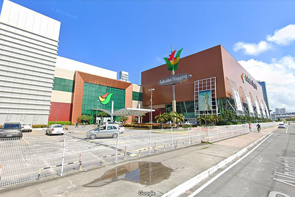 Câmara de Salvador debate gratuidade de estacionamento em shoppings para consumidores