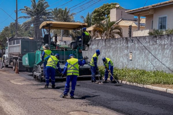 Trator Asfalto Lauro de Freitas