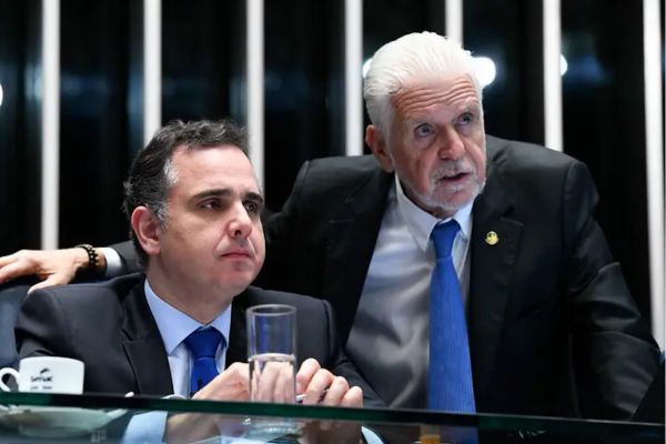 Lula deve anunciar indicado ao STF após reunião com Rodrigo Pacheco, diz Wagner