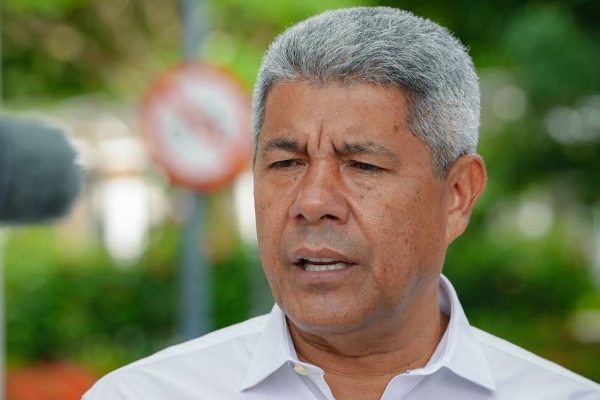 Jerônimo prevê chapa de 2026 definida até março e diz que base tem "nomes fortes" para todas as vagas