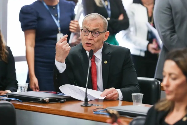 Presidente da CPI do Crime Organizado afirma que vai investigar políticos e líderes do tráfico